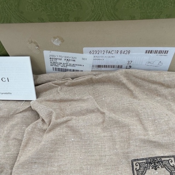 Gucci Women's Monogram Angelina slide platform sandals. Size 37 - Picture 3 of 7